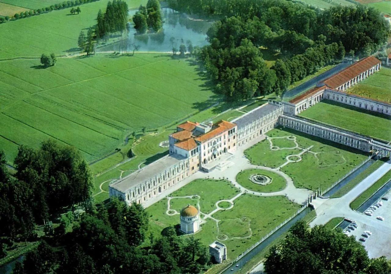 Casa vacanze Boutique House Alle Loggie Palladiane Di Villa Contarini Piazzola sul Brenta