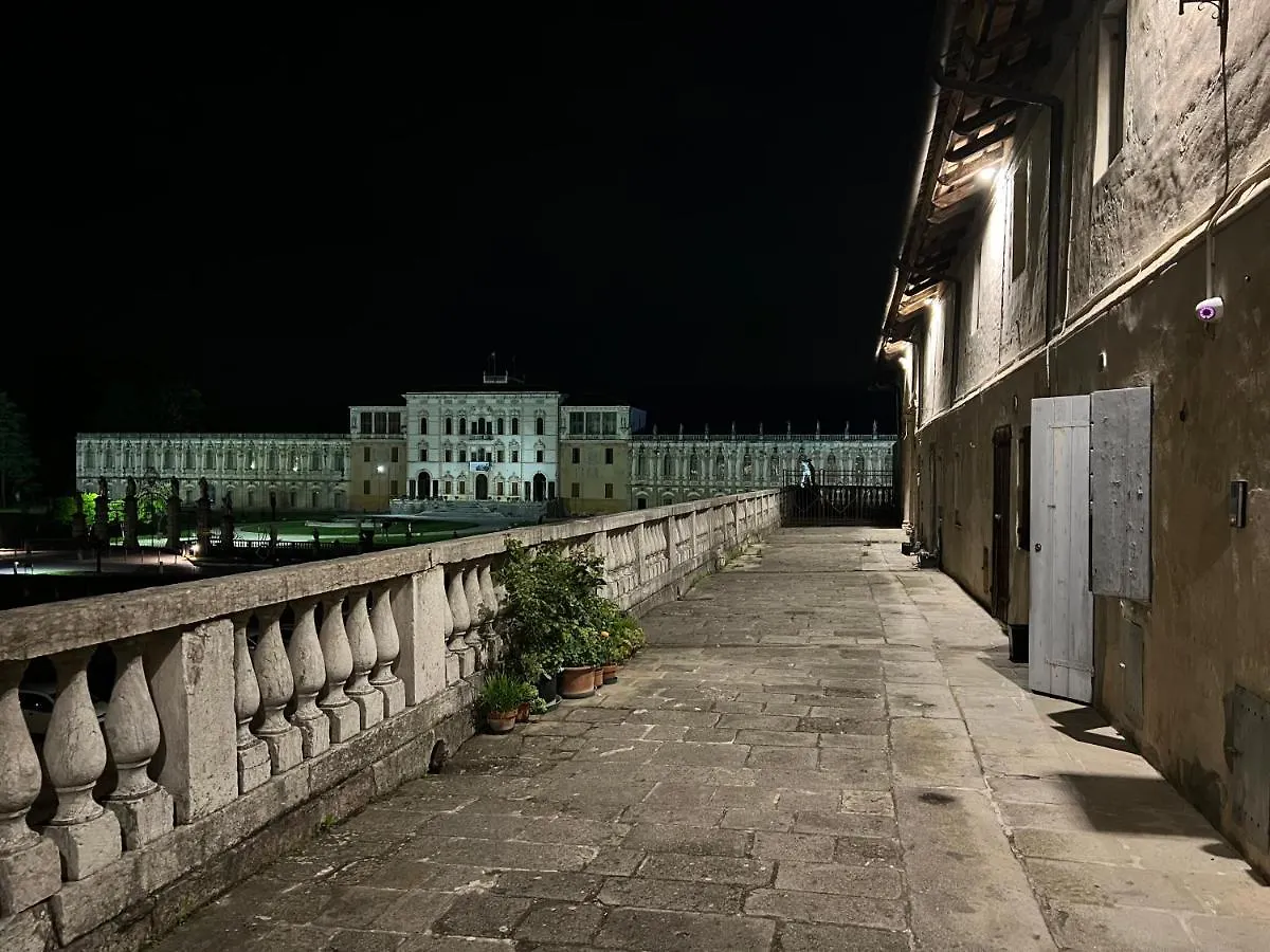 Boutique House Alle Loggie Palladiane Di Villa Contarini Piazzola sul Brenta 0*,  Italia
